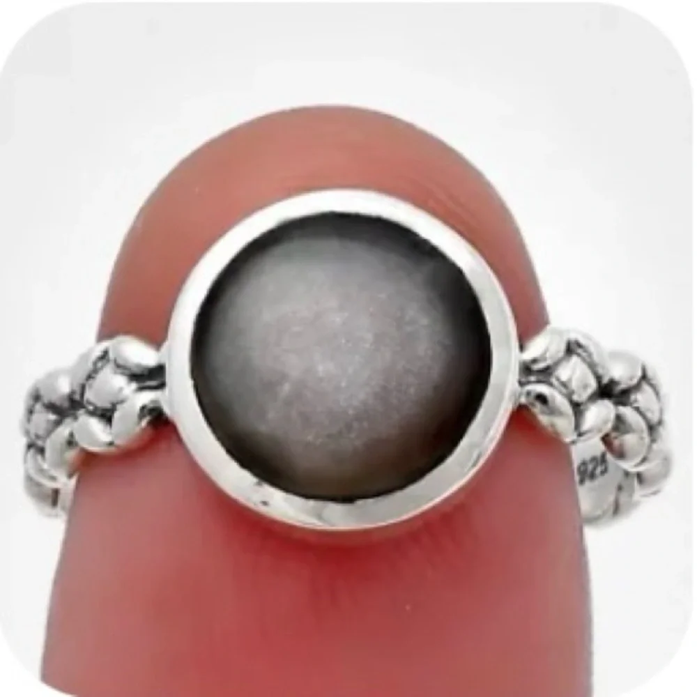 Gray moonstone sterling silver rings size 7.5 or 8 - Picture 2 of 6